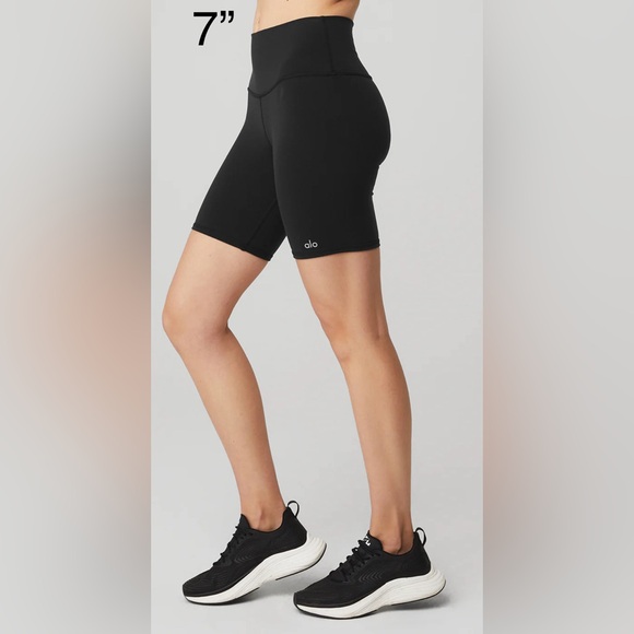 ALO Yoga | Shorts | Alo 7 Highwaist Biker Short Black Sz Xs | Poshmark